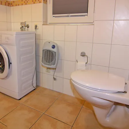 Doppelhaushaelfte Strandhaus Ii In *