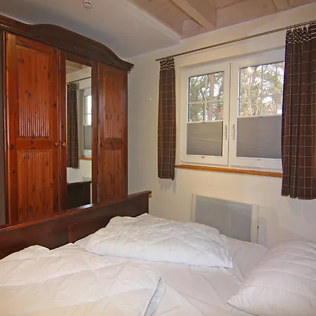 Doppelhaushaelfte Strandhaus Ii In * 트라센하이드