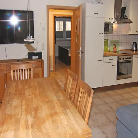 Doppelhaushaelfte Strandhaus Ii In *